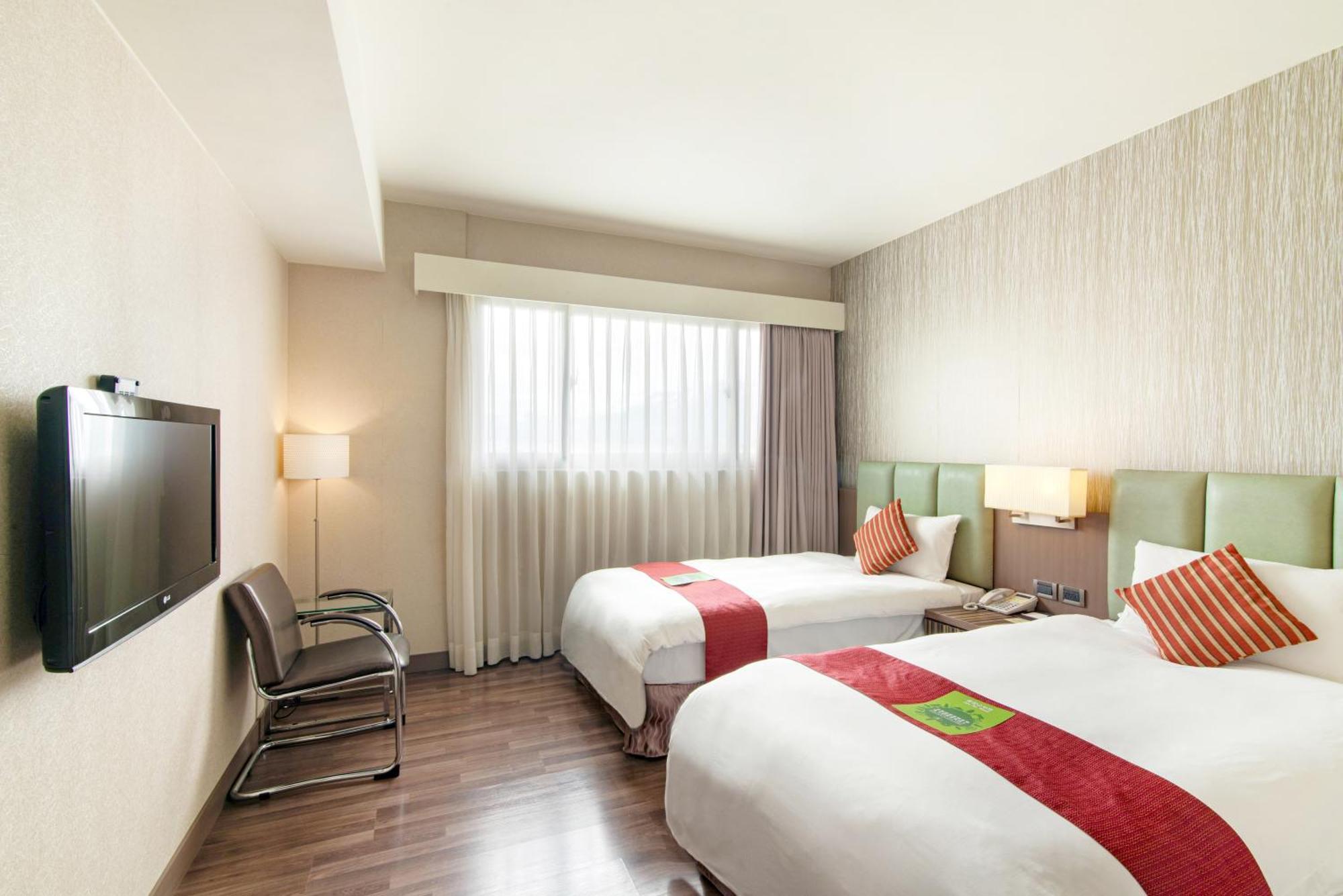 Lishiuan Hotel Città di Hualien Esterno foto