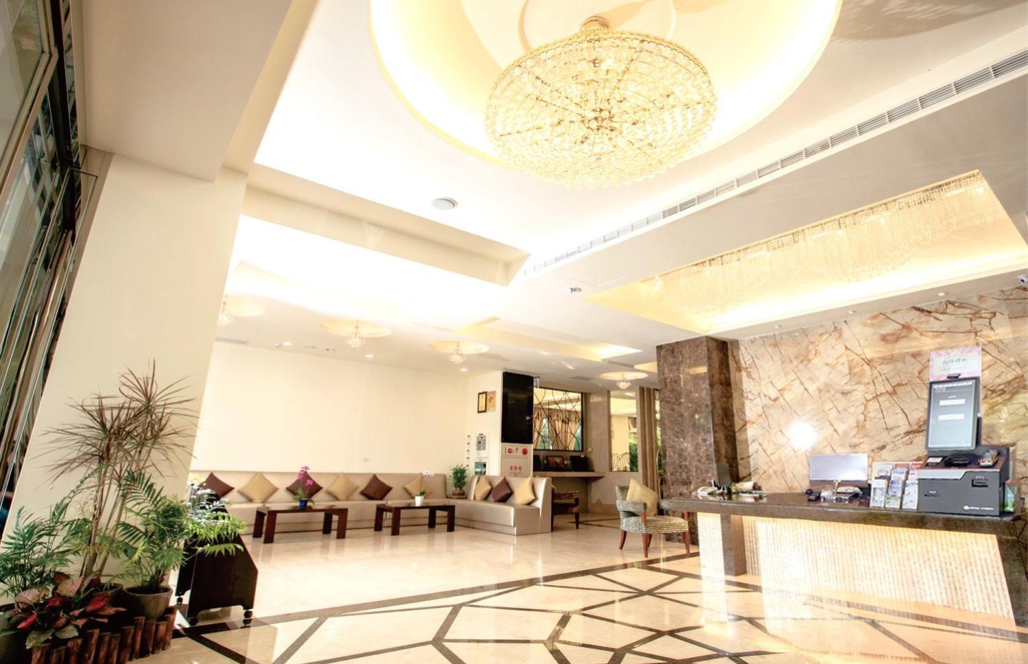 Lishiuan Hotel Città di Hualien Esterno foto