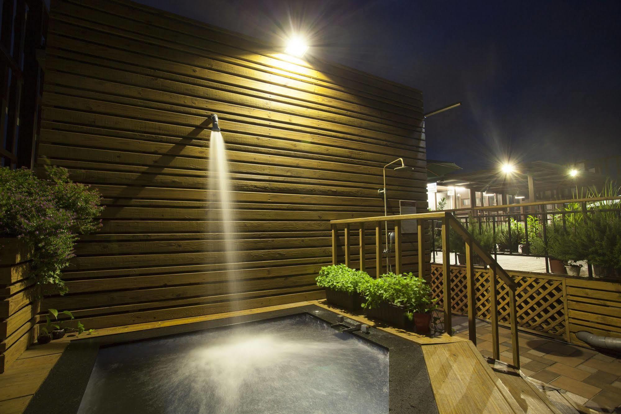 Lishiuan Hotel Città di Hualien Esterno foto
